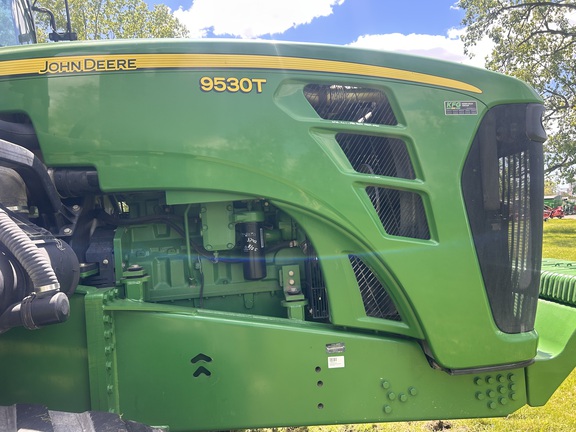 2010 John Deere 9530T Tractor Rubber Track