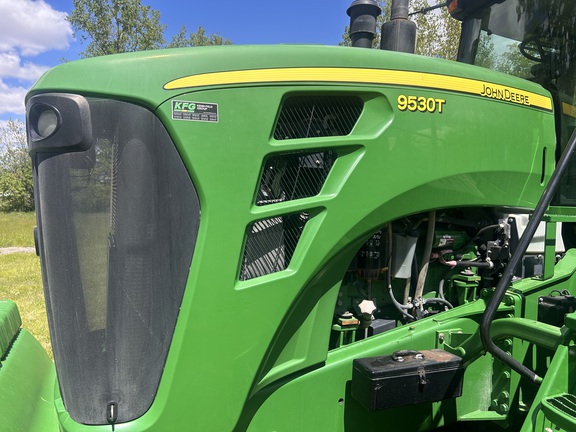 2010 John Deere 9530T Tractor Rubber Track