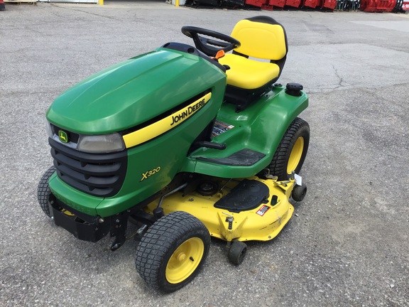 2012 John Deere X320 Garden Tractor