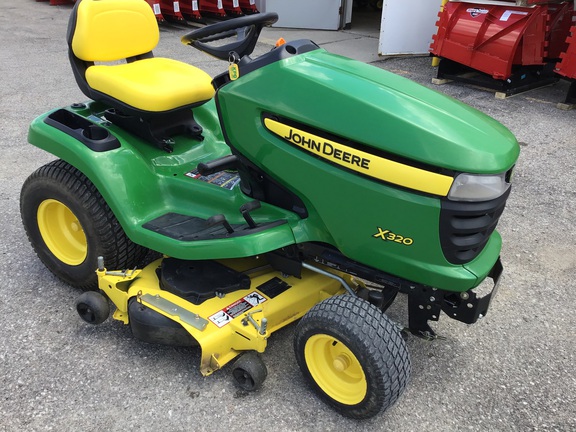 2012 John Deere X320 Garden Tractor