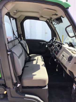 2022 John Deere XUV 835R ATV