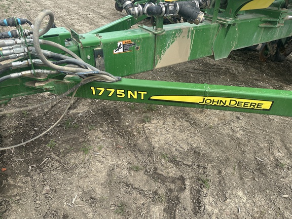 2015 John Deere 1775NT Planter