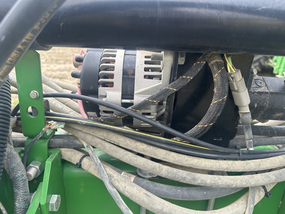 2015 John Deere 1775NT Planter