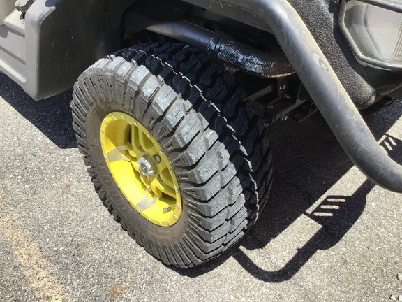 2024 John Deere XUV 835M ATV