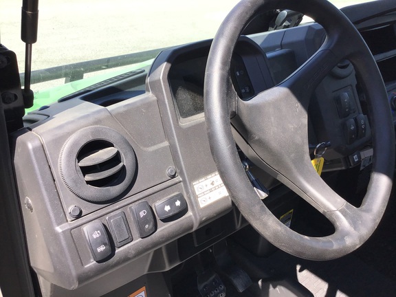 2024 John Deere XUV 835M ATV