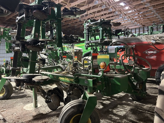 2013 John Deere 2510H Applicator