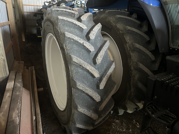 2015 New Holland T7.260 Tractor