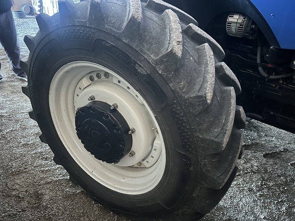 2015 New Holland T7.260 Tractor