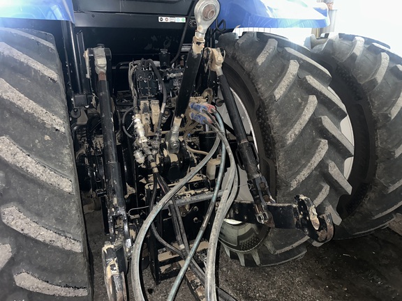 2015 New Holland T7.260 Tractor