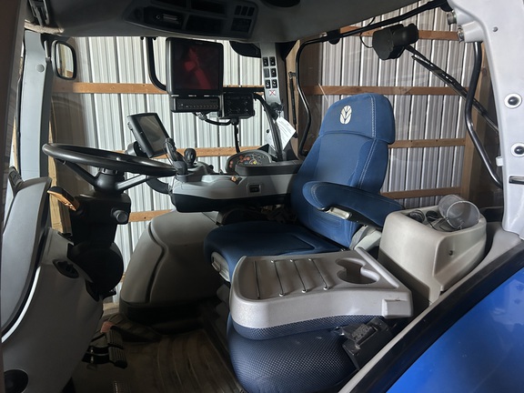 2015 New Holland T7.260 Tractor