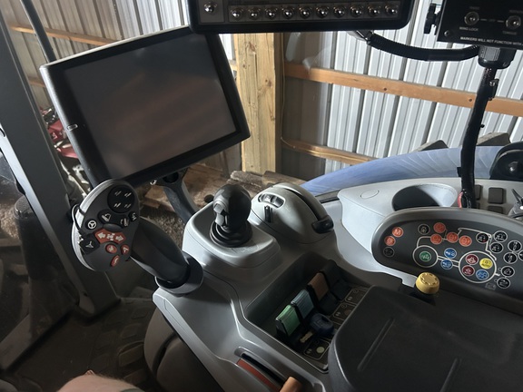 2015 New Holland T7.260 Tractor