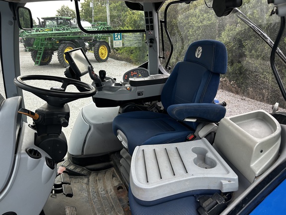 2015 New Holland T7.260 Tractor
