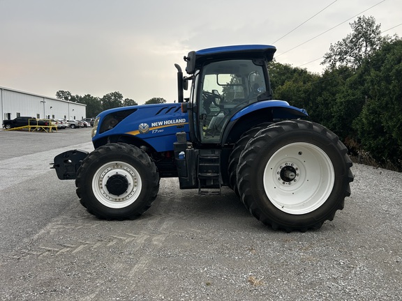 2015 New Holland T7.260 Tractor