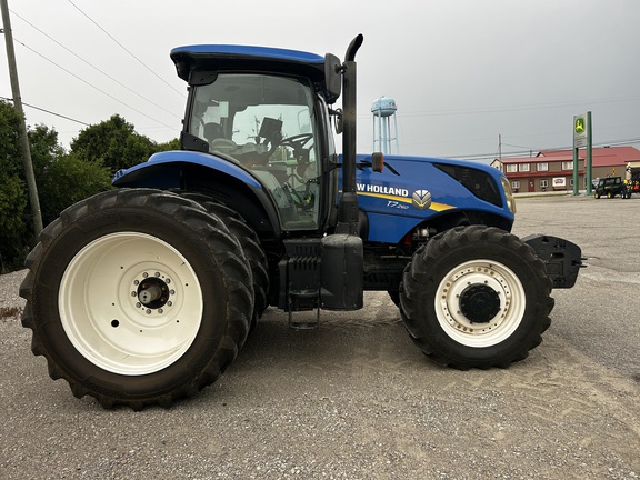 2015 New Holland T7.260 Tractor