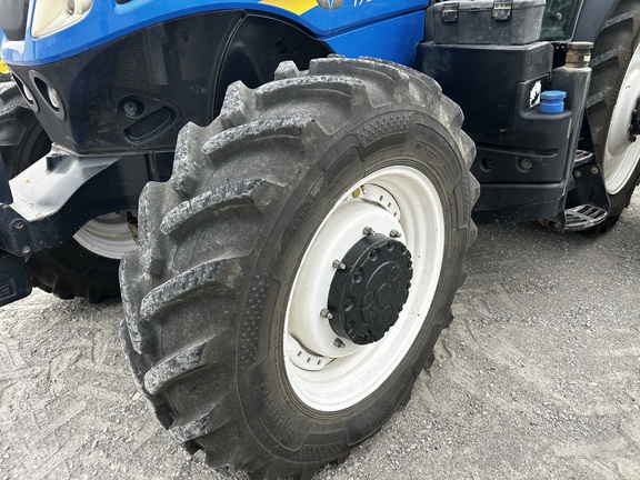 2015 New Holland T7.260 Tractor