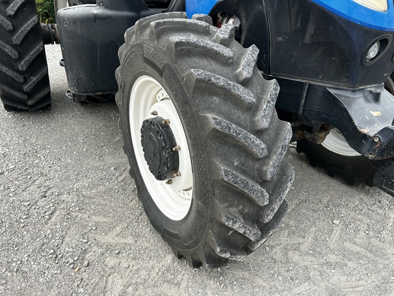 2015 New Holland T7.260 Tractor