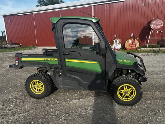 2020 John Deere XUV 835R ATV