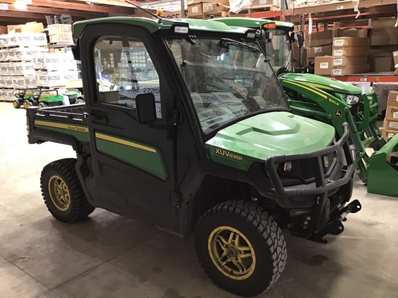 2020 John Deere XUV 835R ATV