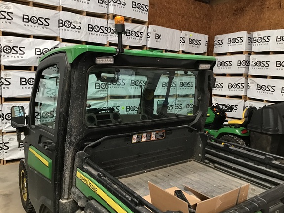 2020 John Deere XUV 835R ATV