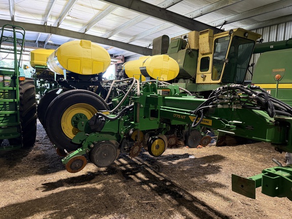 2022 John Deere 1775NT Planter