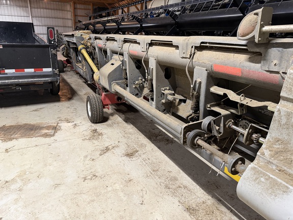 2014 AGCO Gleaner 9250-35 Header Combine