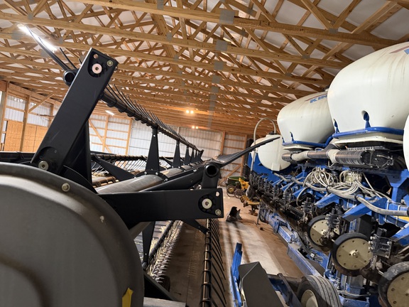 2014 AGCO Gleaner 9250-35 Header Combine