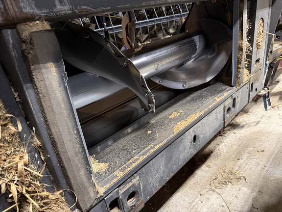 2014 AGCO Gleaner 9250-35 Header Combine