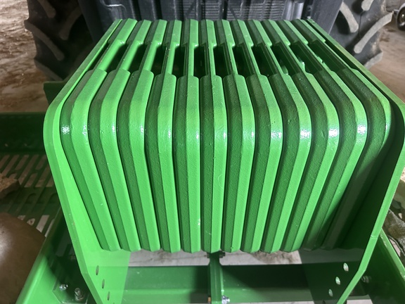 2023 John Deere 8R 250 Tractor