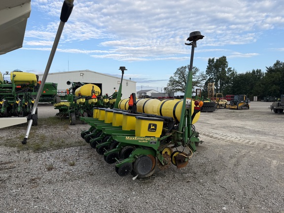1996 John Deere 1750 Planter