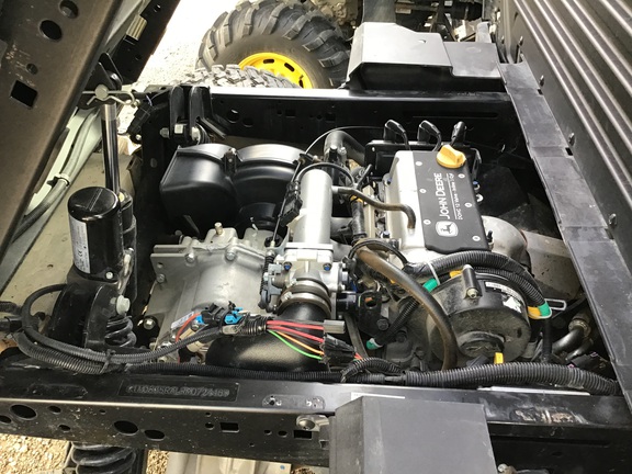 2024 John Deere XUV 835R ATV