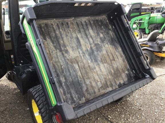 2024 John Deere XUV 835R ATV