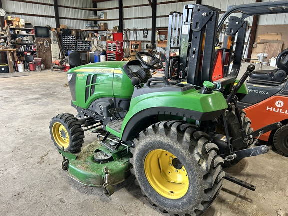 2020 John Deere 2032R Tractor Compact