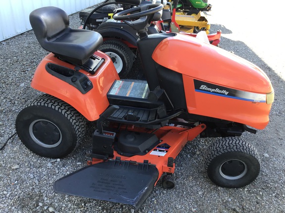 Simplicity REGENT HYDRO 16 Garden Tractor