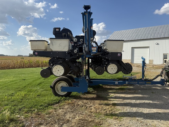 2006 Kinze 3500 Planter