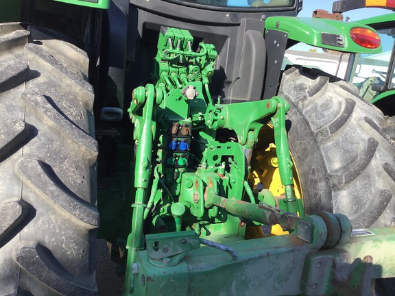 2018 John Deere 6175R Tractor