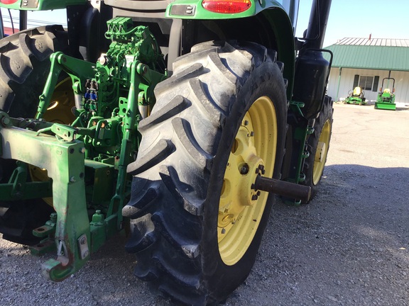 2018 John Deere 6175R Tractor