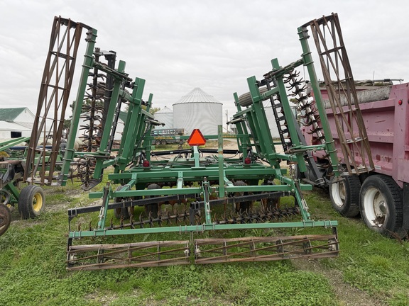 Great Plains 2400TT Misc