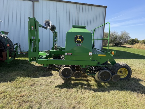 2008 John Deere 1590 Drill