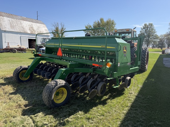 2008 John Deere 1590 Drill