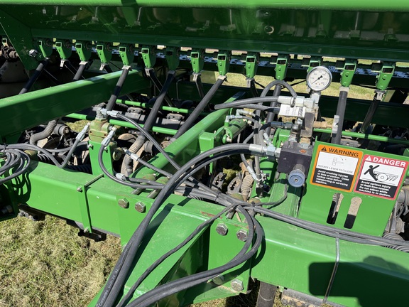 2008 John Deere 1590 Drill