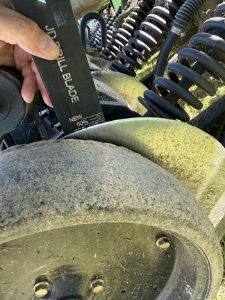 2008 John Deere 1590 Drill