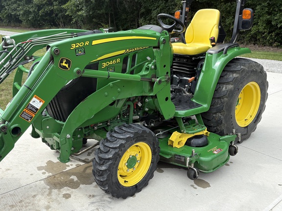 2019 John Deere 3046R Tractor Compact