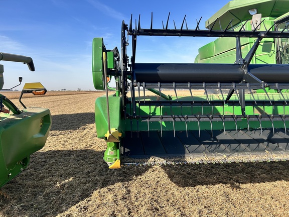 2014 John Deere 635FD Header Combine