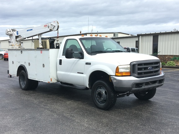 1999 Ford F-450 Vehicle