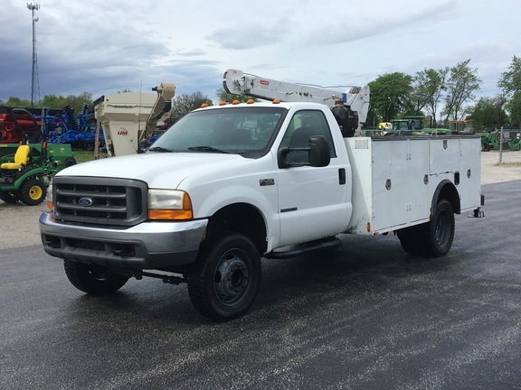 1999 Ford F-450 Vehicle