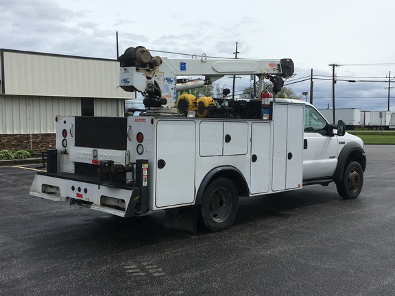 2005 Ford F-550 Vehicle