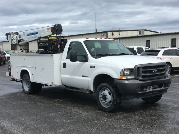 2003 Ford F-450 Vehicle