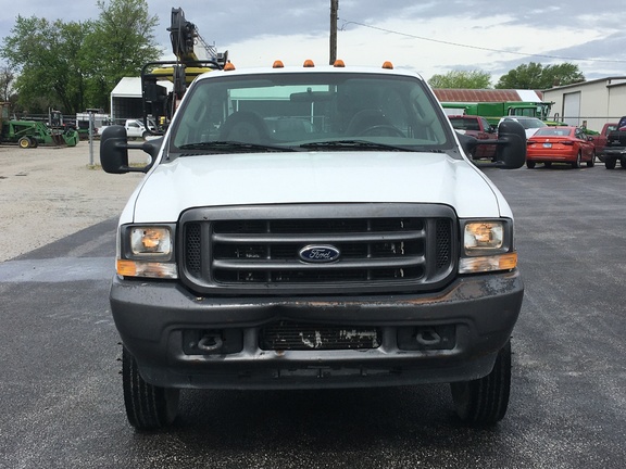 2003 Ford F-450 Vehicle