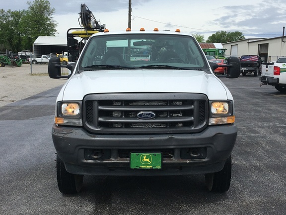 2003 Ford F-450 Vehicle