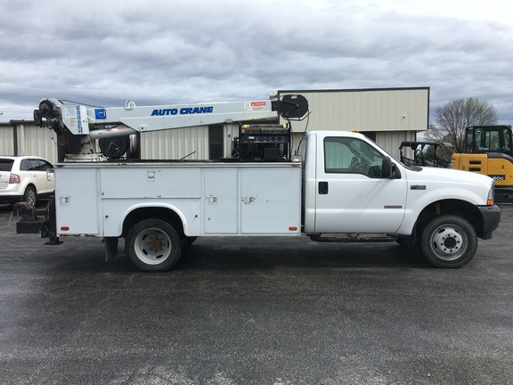 2003 Ford F-450 Vehicle